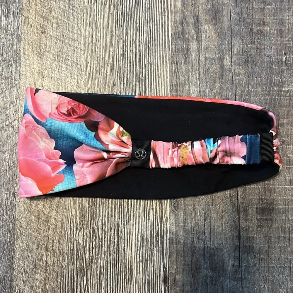 Lululemon reversible headband - Picture 2 of 6